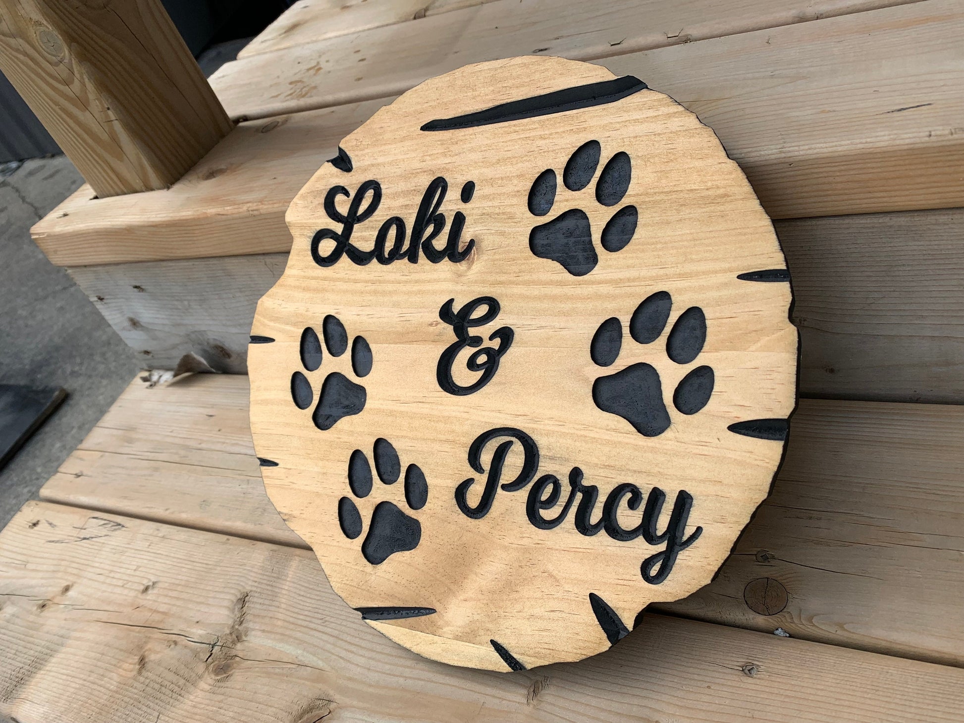 Custom Wooden Dog Memorial Sign – Pet Loss Gift, Dog Tribute, Personalized Name Sign, Rustic Pet Memorial, Dog Remembrance Decor, Custom Paw