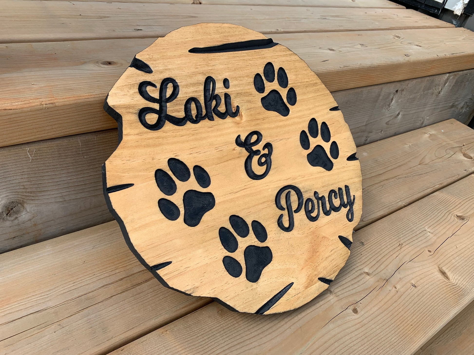 Custom Wooden Dog Memorial Sign – Pet Loss Gift, Dog Tribute, Personalized Name Sign, Rustic Pet Memorial, Dog Remembrance Decor, Custom Paw